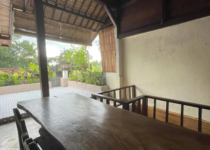 Tanya Selamat * Ubud (Bali)